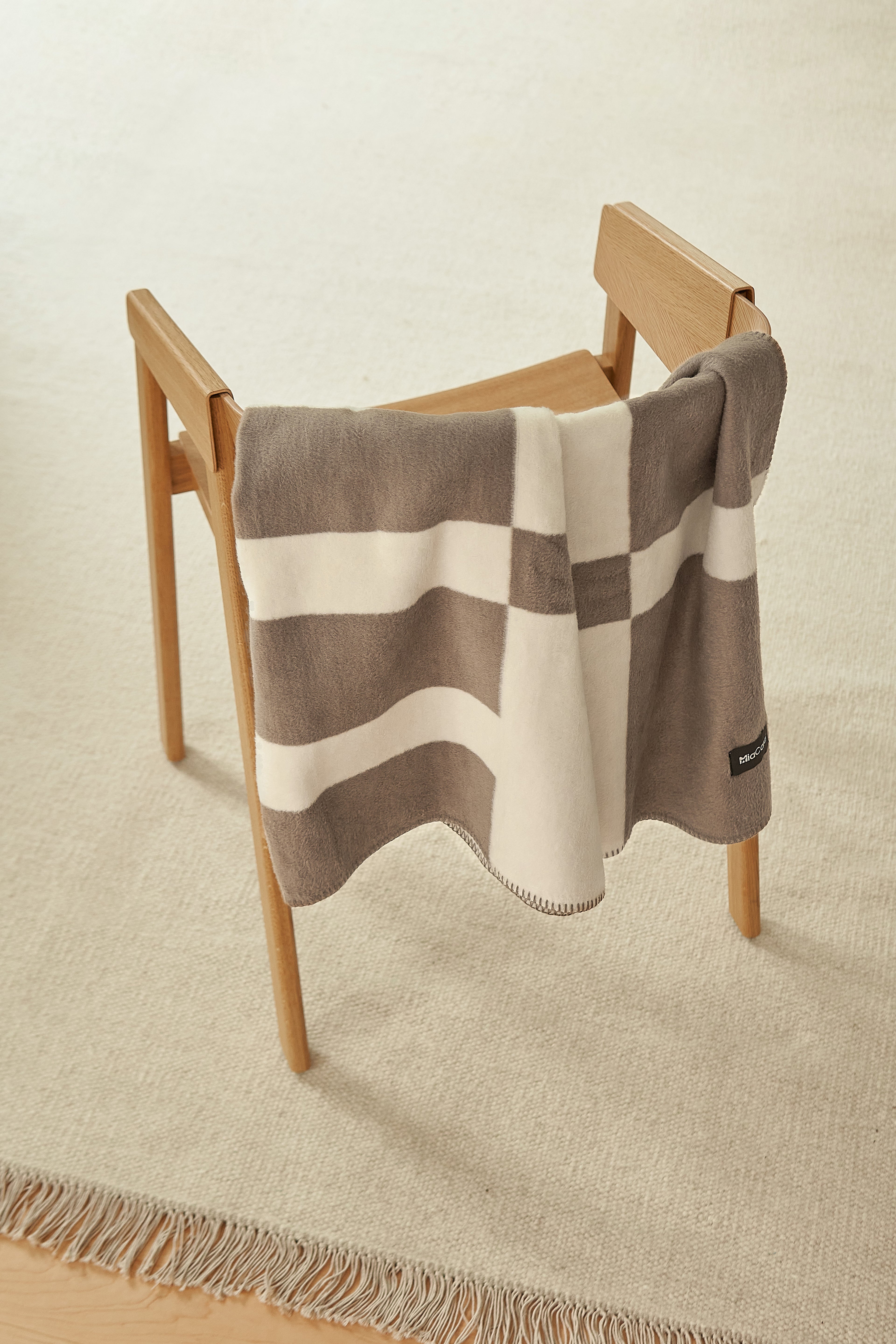 MiaCara Blocco Dog Blanket