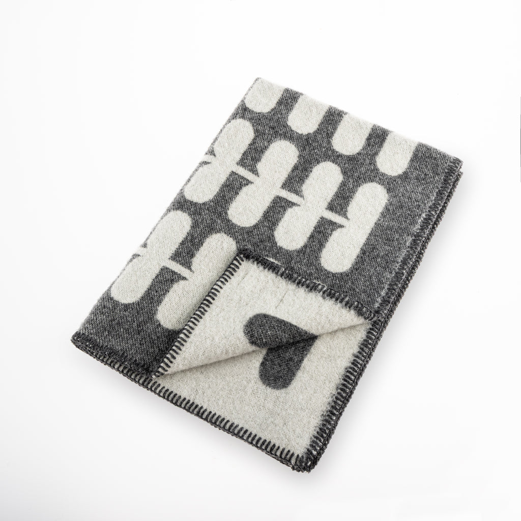MiaCara Flora Dog Blanket